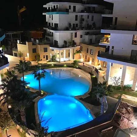Lovely Oasis El Paraiso - Premium 100 Mts To The Sea